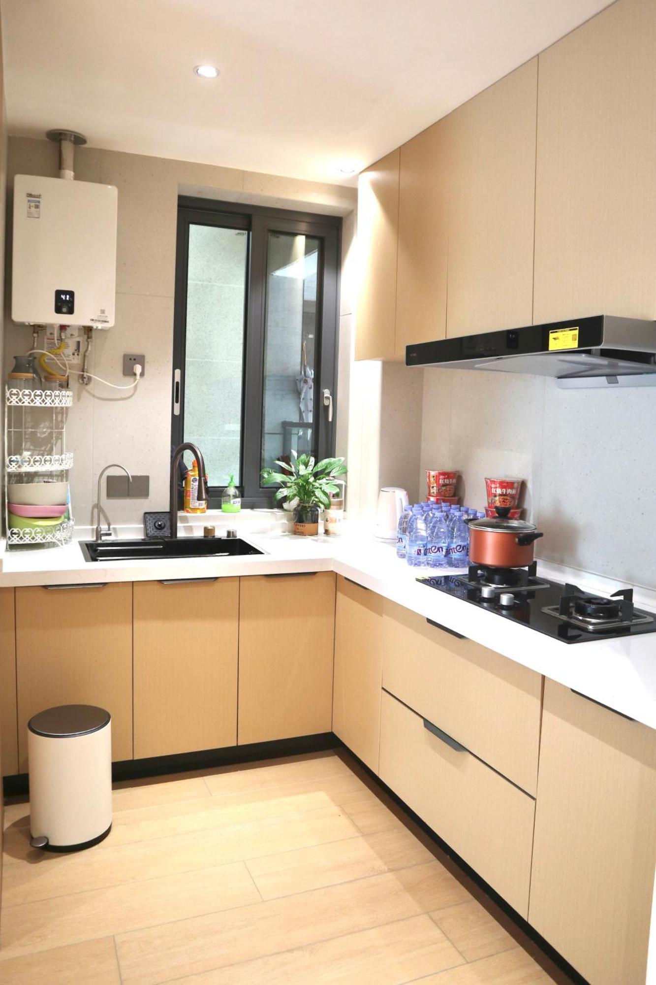 Apartment Pikkie Designer's Stylish Three Bed Apartmemt