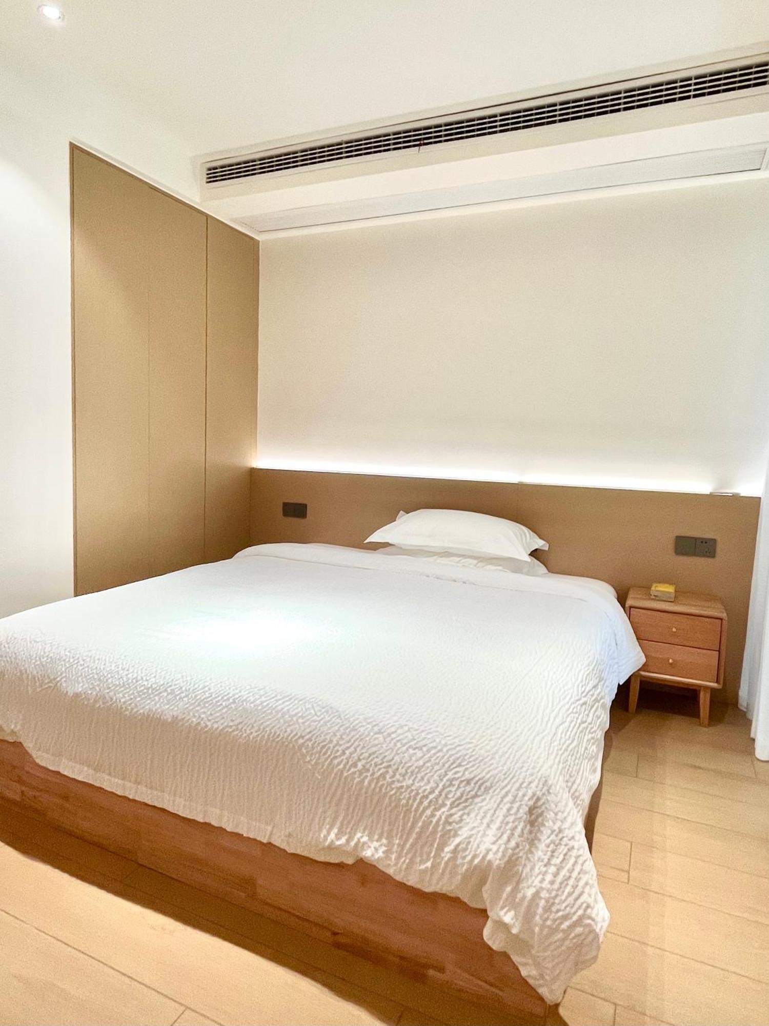 Pikkie Designer's Stylish Three Bed Apartmemt * Zhangjiajie