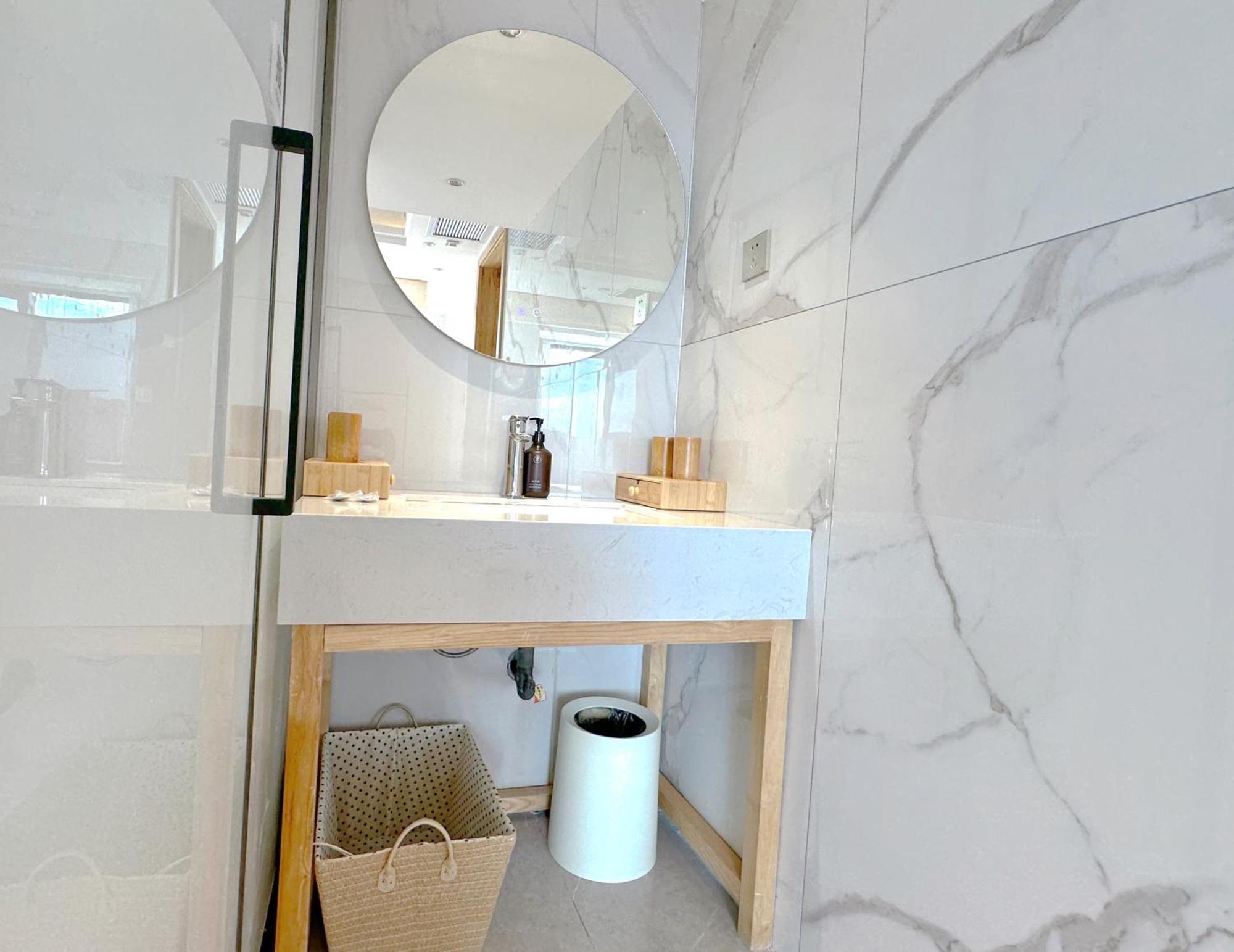 Pikkie Designer's Stylish Three Bed Apartmemt *